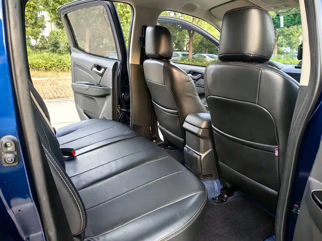 Isuzu Lingtuo — миниатюра 12