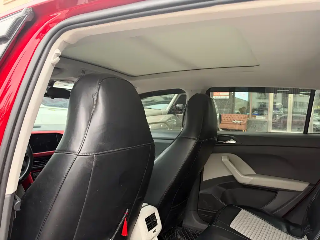 Volkswagen T-Cross — миниатюра 7