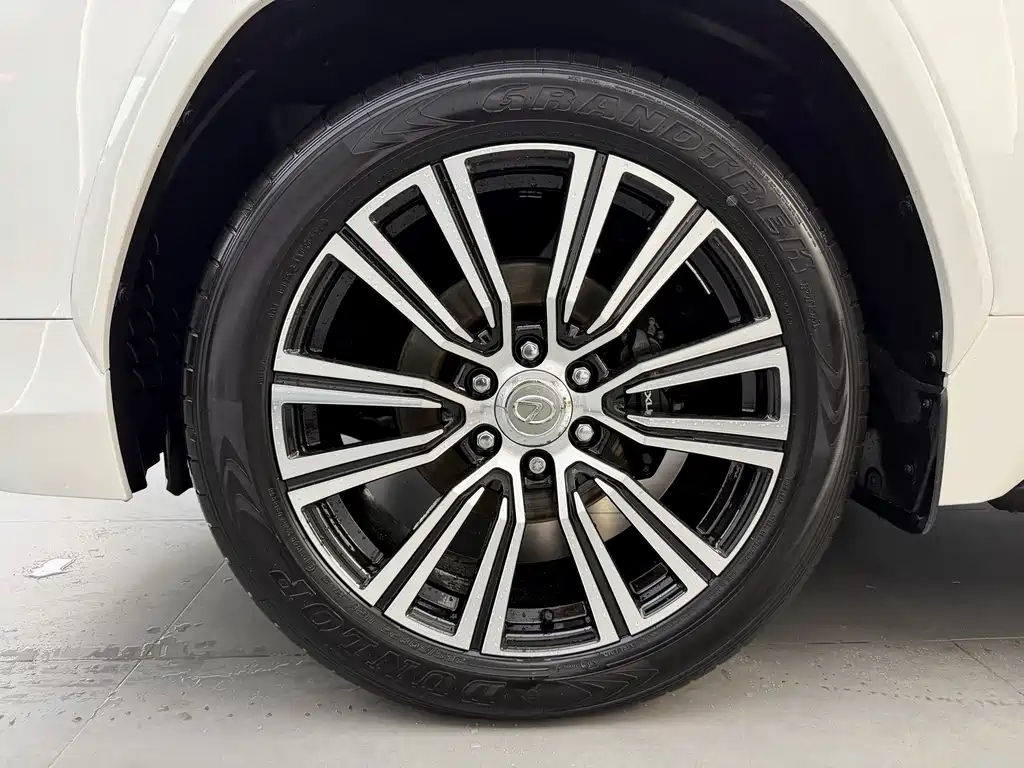 Lexus LX — миниатюра 24