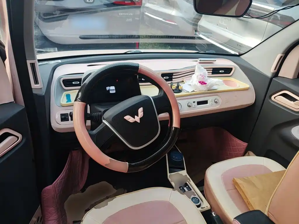 Wuling MINIEV — миниатюра 10