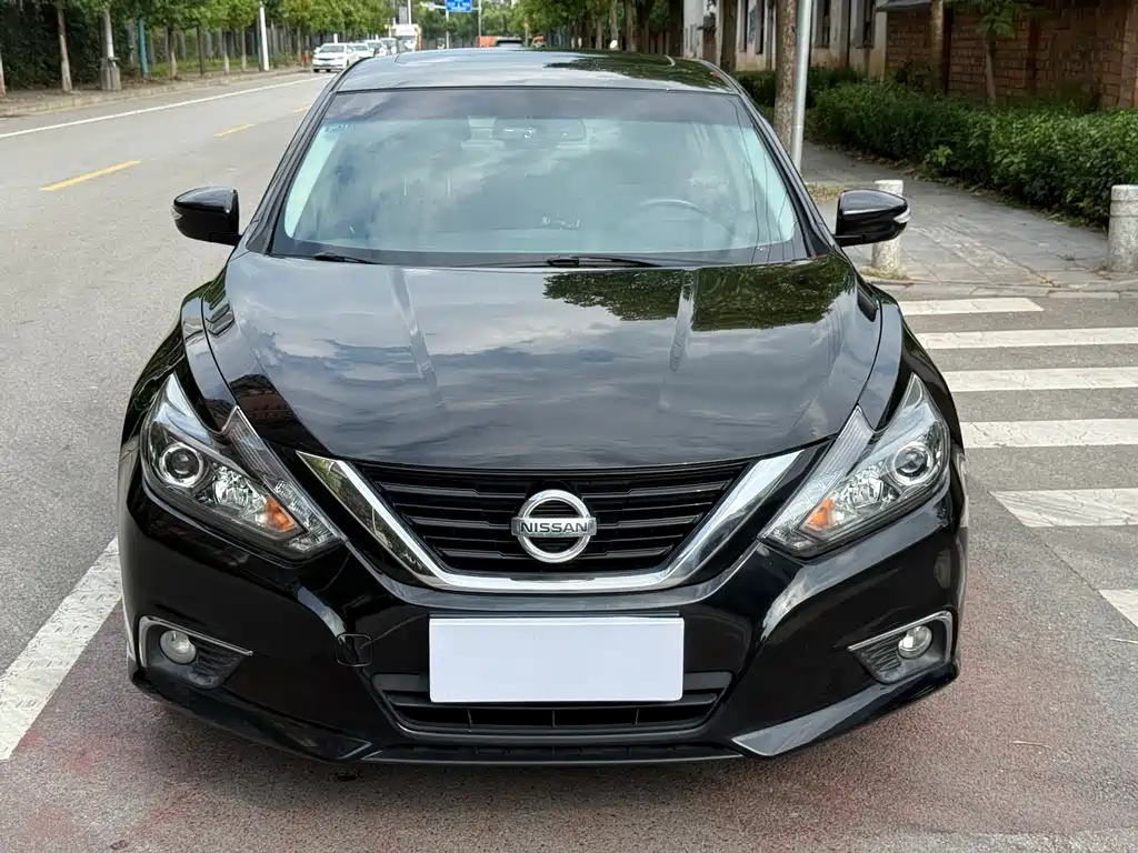 Nissan Teana — миниатюра 2