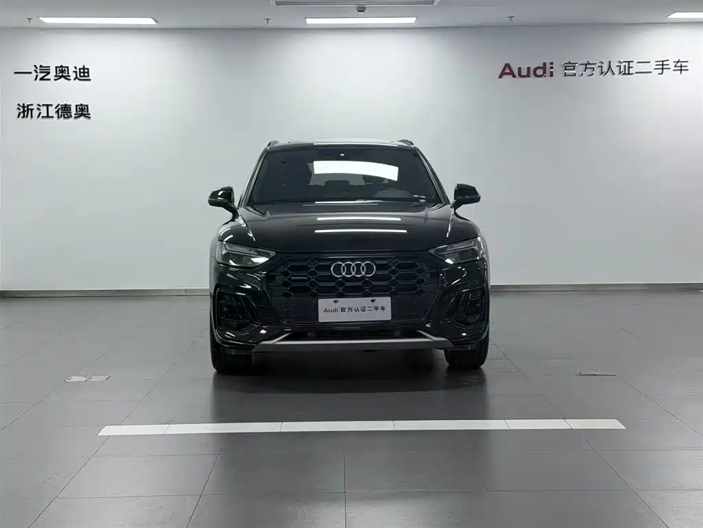 Audi Q5L 2024 40 TFSI Luxury