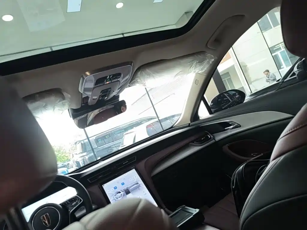Hongqi Hongqi H5 PHEV — миниатюра 18