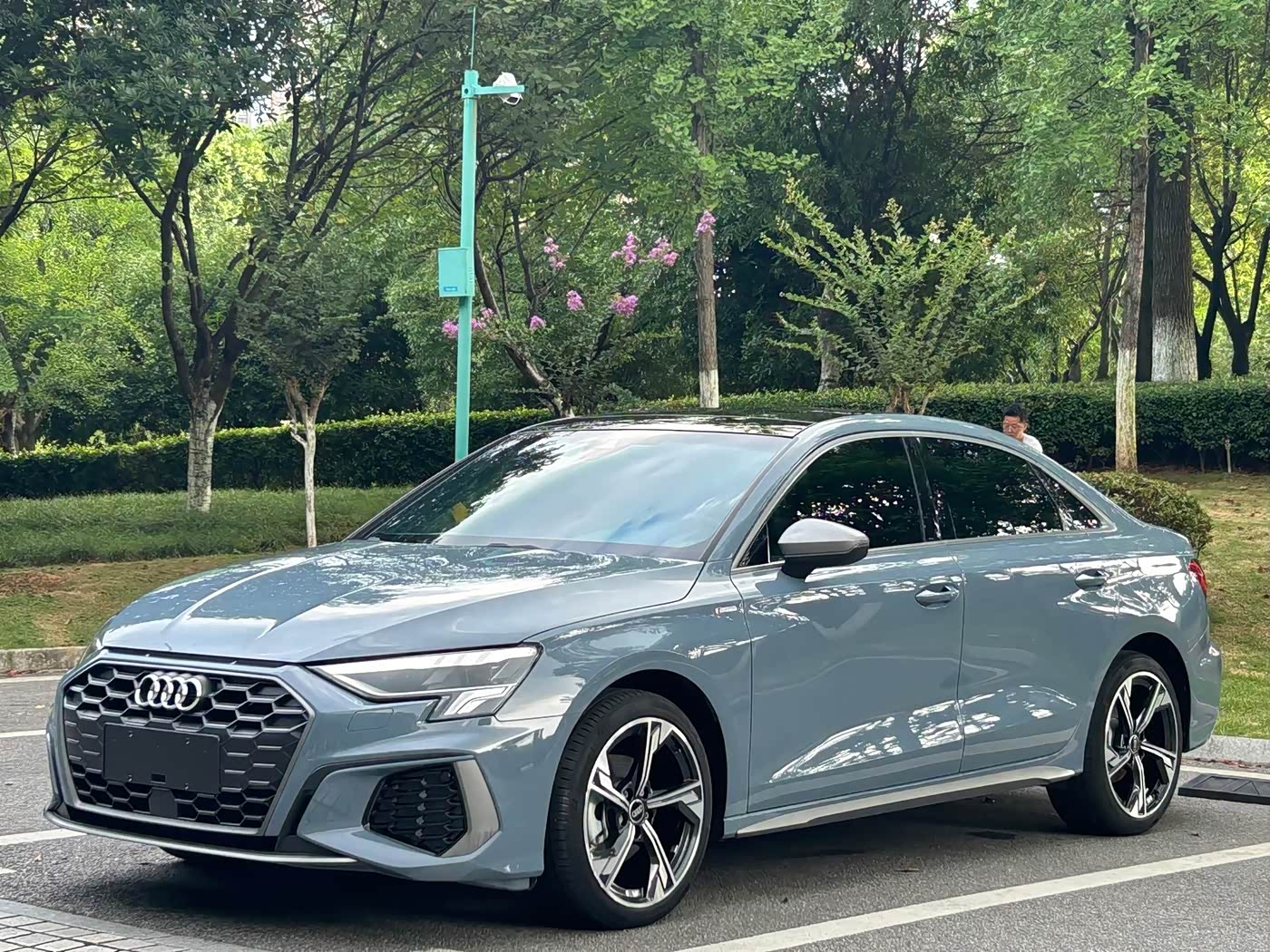 Audi A3 1.4 л 2022 г. Серебристо-серый, пробег 38000 км