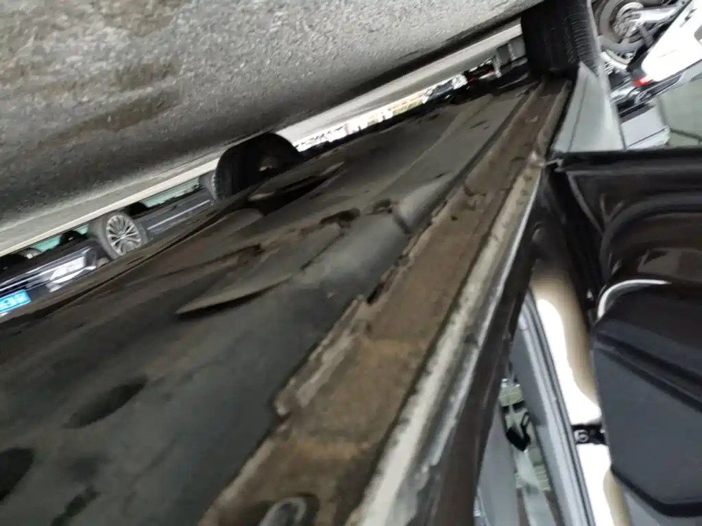 Volkswagen Tiguan L — миниатюра 22