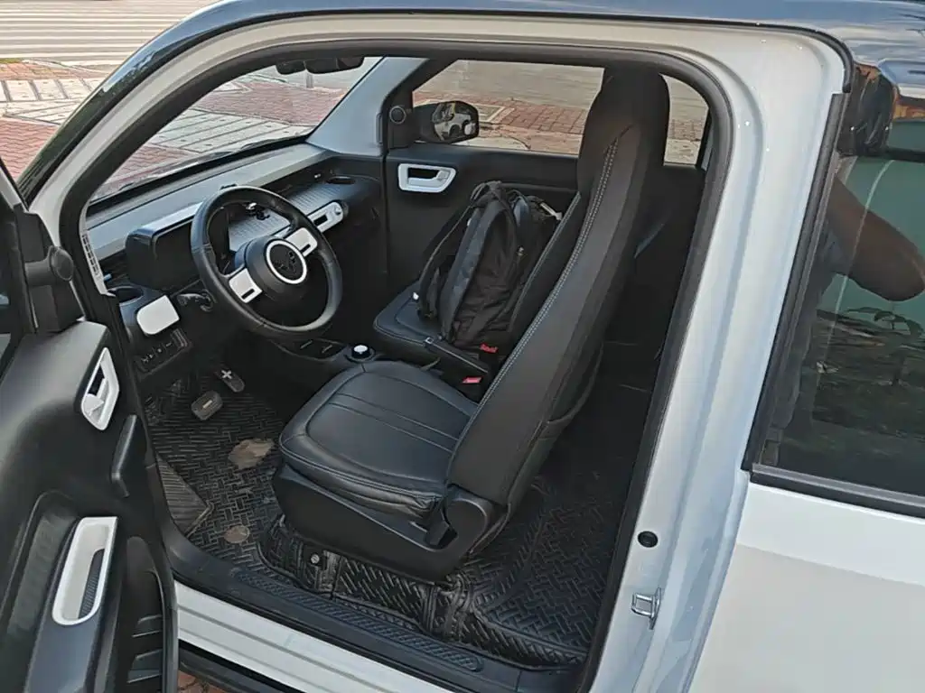 Wuling MINIEV — миниатюра 15