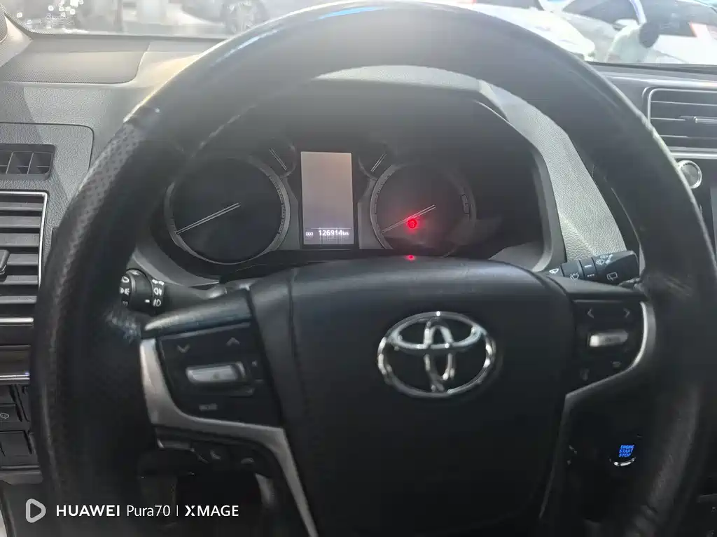 Toyota Prado — миниатюра 5