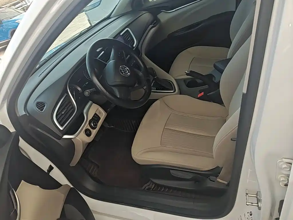 Buick Excelle — миниатюра 15