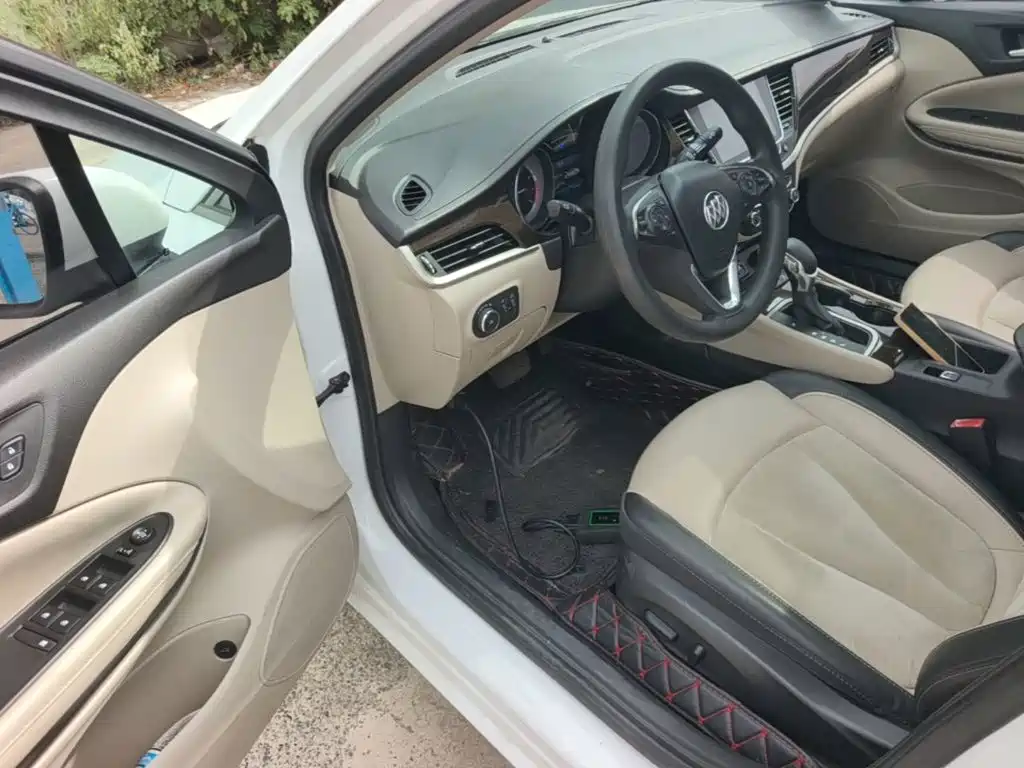 Buick Verano — миниатюра 16