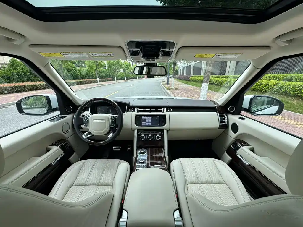 Land Rover Range Rover 2013 NA 5.0 V8 Vogue SE