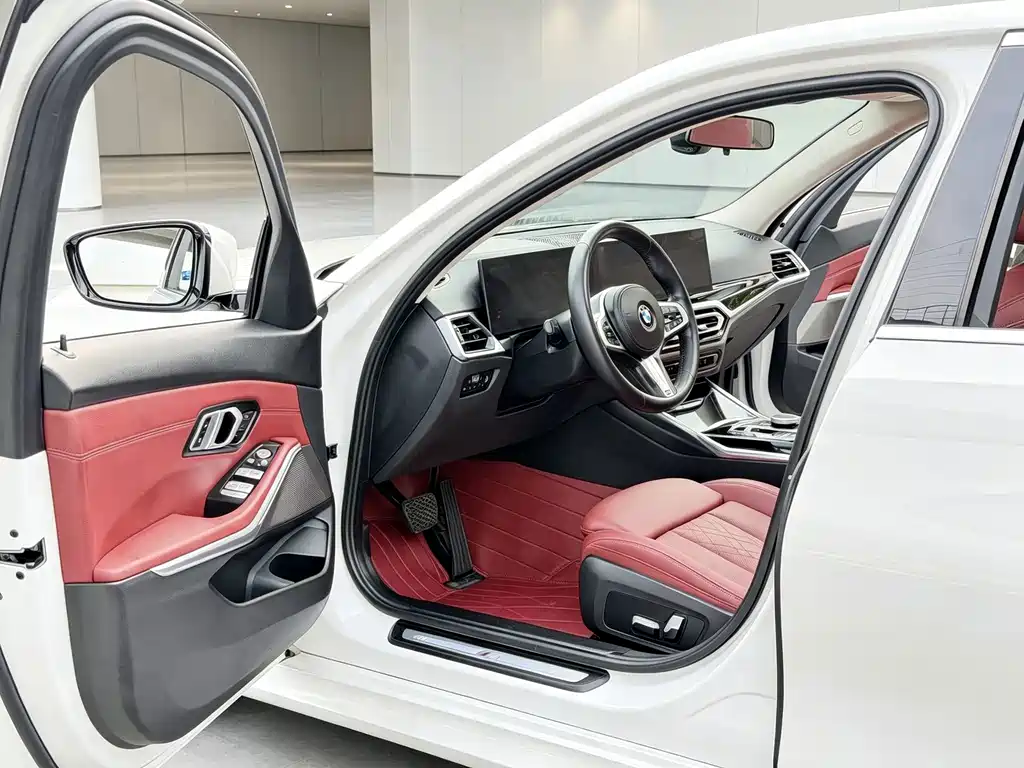 BMW 3 Series — миниатюра 13