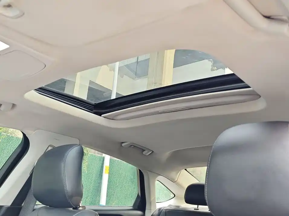 Ford Mondeo — миниатюра 13