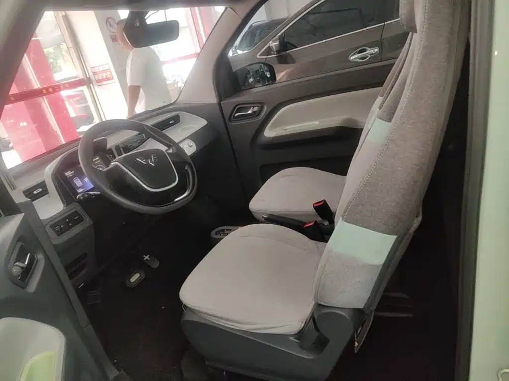 Wuling MINIEV — миниатюра 17