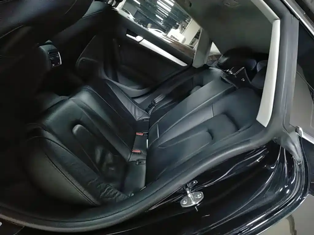 Audi A5 (Import) — миниатюра 17