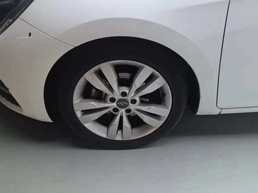 Chery Arrizo 5 — миниатюра 23