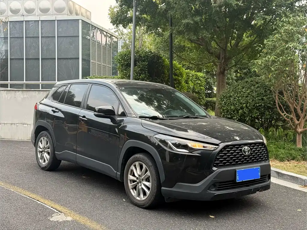 Toyota Corolla Cross — миниатюра 3