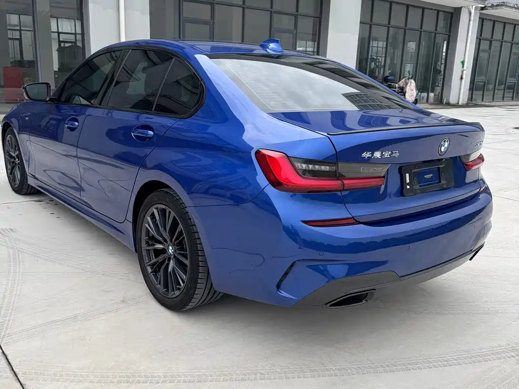 BMW 3 Series — миниатюра 4