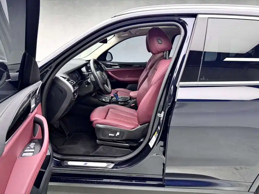 BMW iX3 — миниатюра 10