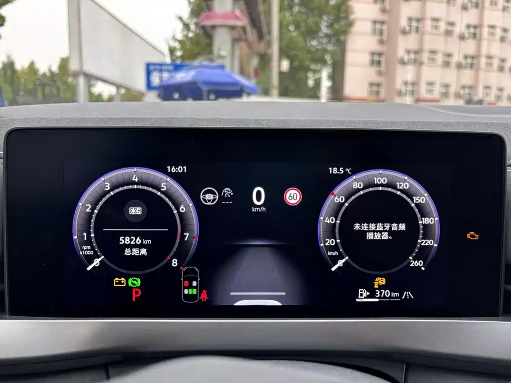 Volkswagen Sagitar — миниатюра 6