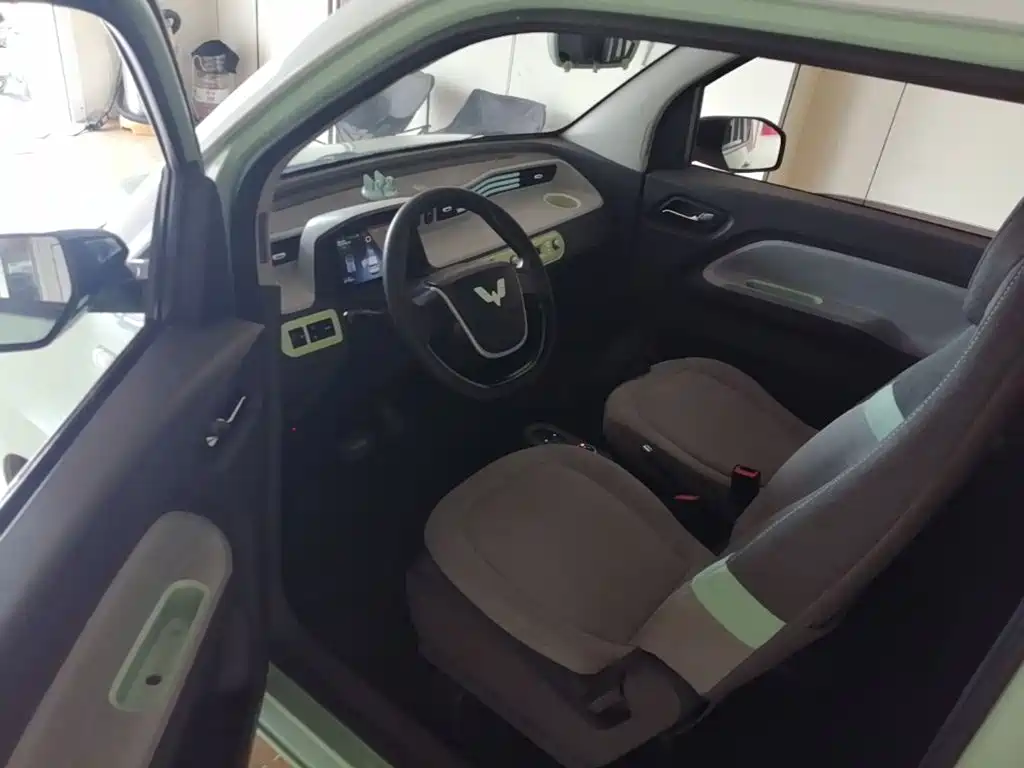 Wuling MINIEV — миниатюра 16