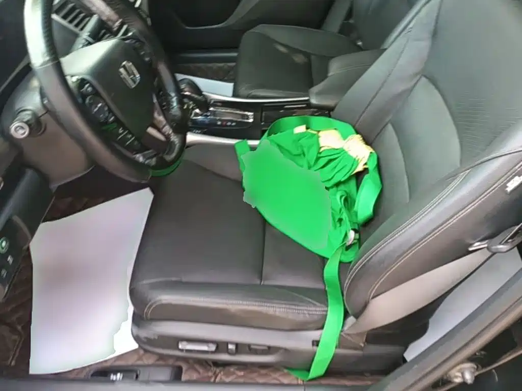 Honda Accord — миниатюра 15