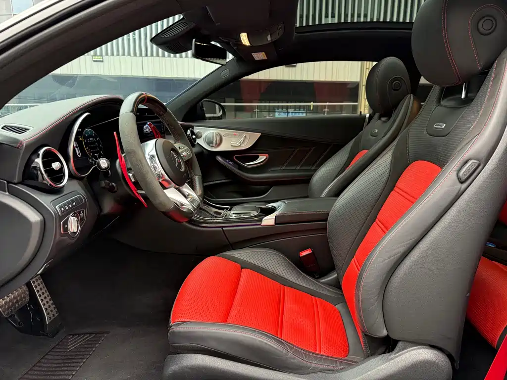 MERCEDES-BENZ C CLASS AMG