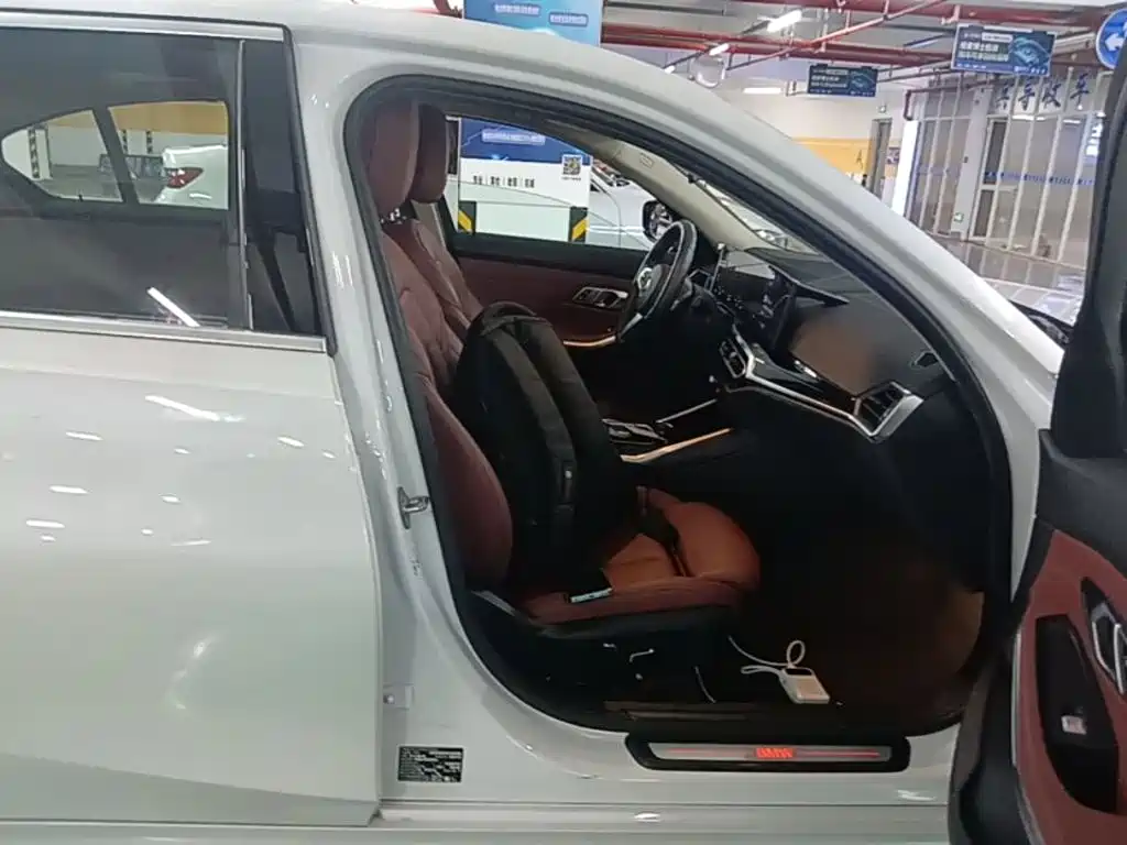 BMW i3 — миниатюра 25