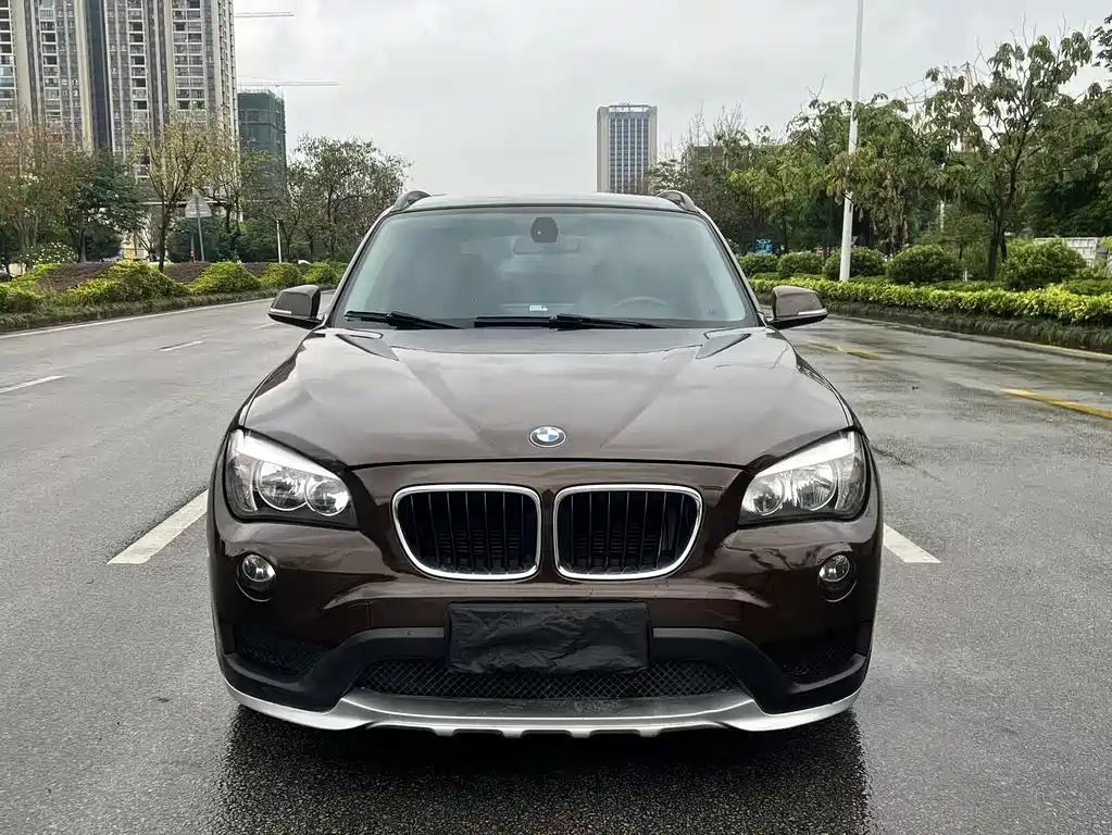 BMW X1 2014 sDrive18i Fashion