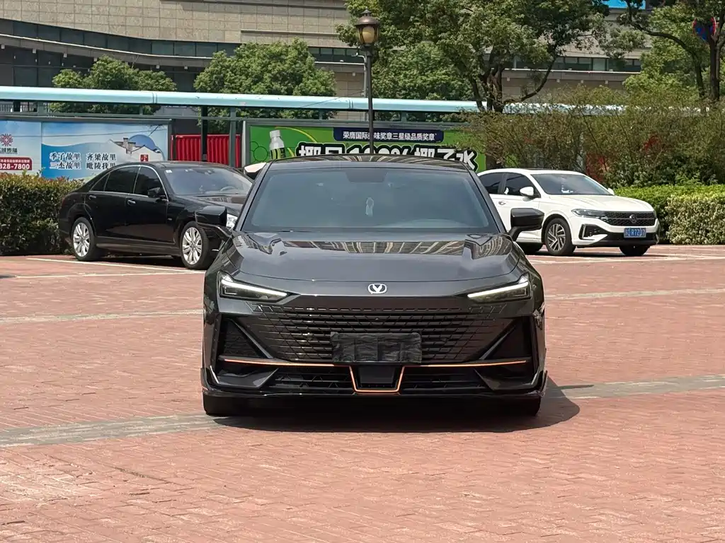 Changan UNI-V — миниатюра 2