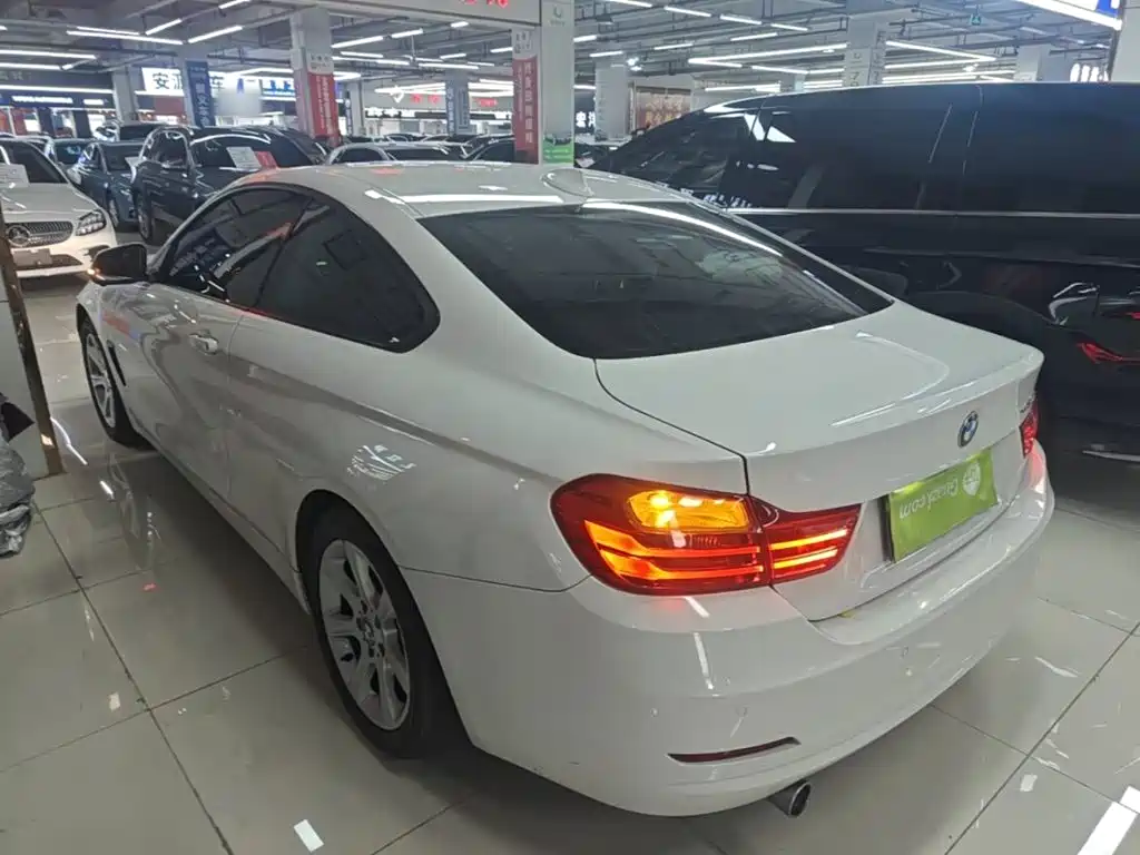 BMW 4 Series — миниатюра 23