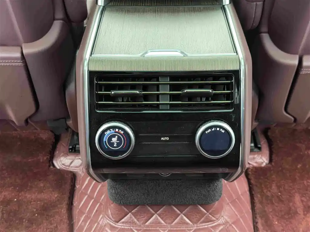 Land Rover Range Rover — миниатюра 15