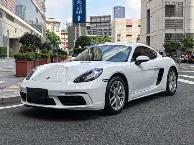 Porsche 718