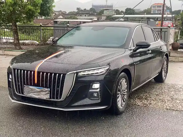 2024 Hongqi H5