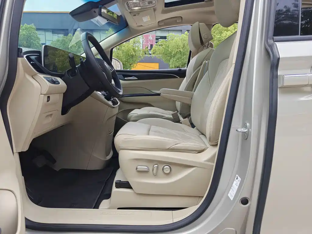 Buick GL8 2022 ES 653T Luxury