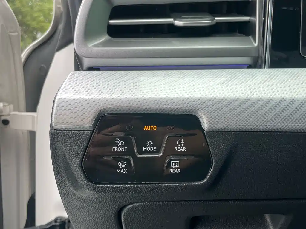 Volkswagen Lamando — миниатюра 16