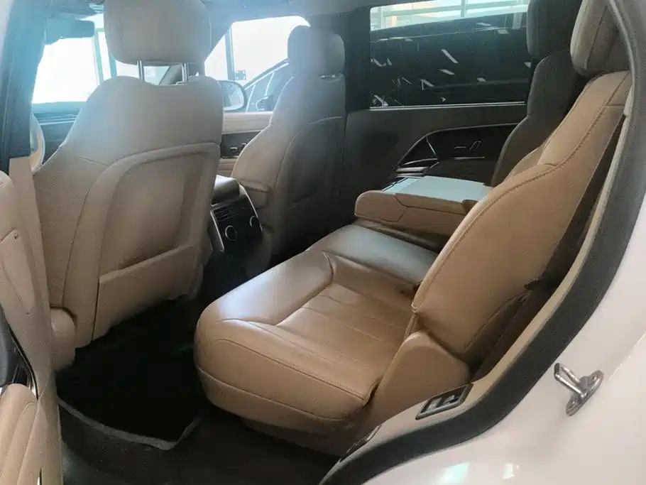 Land Rover Range Rover — миниатюра 11