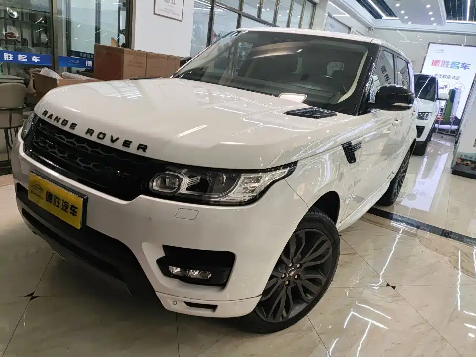 Land Rover Sport