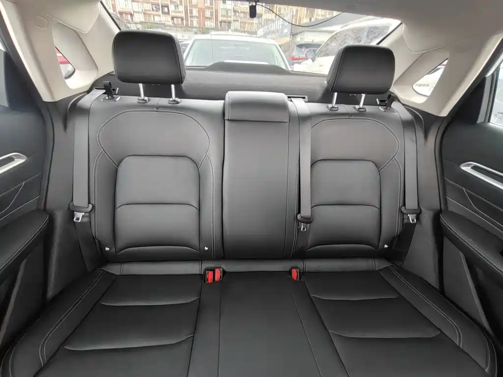 Geely Emgrand — миниатюра 13