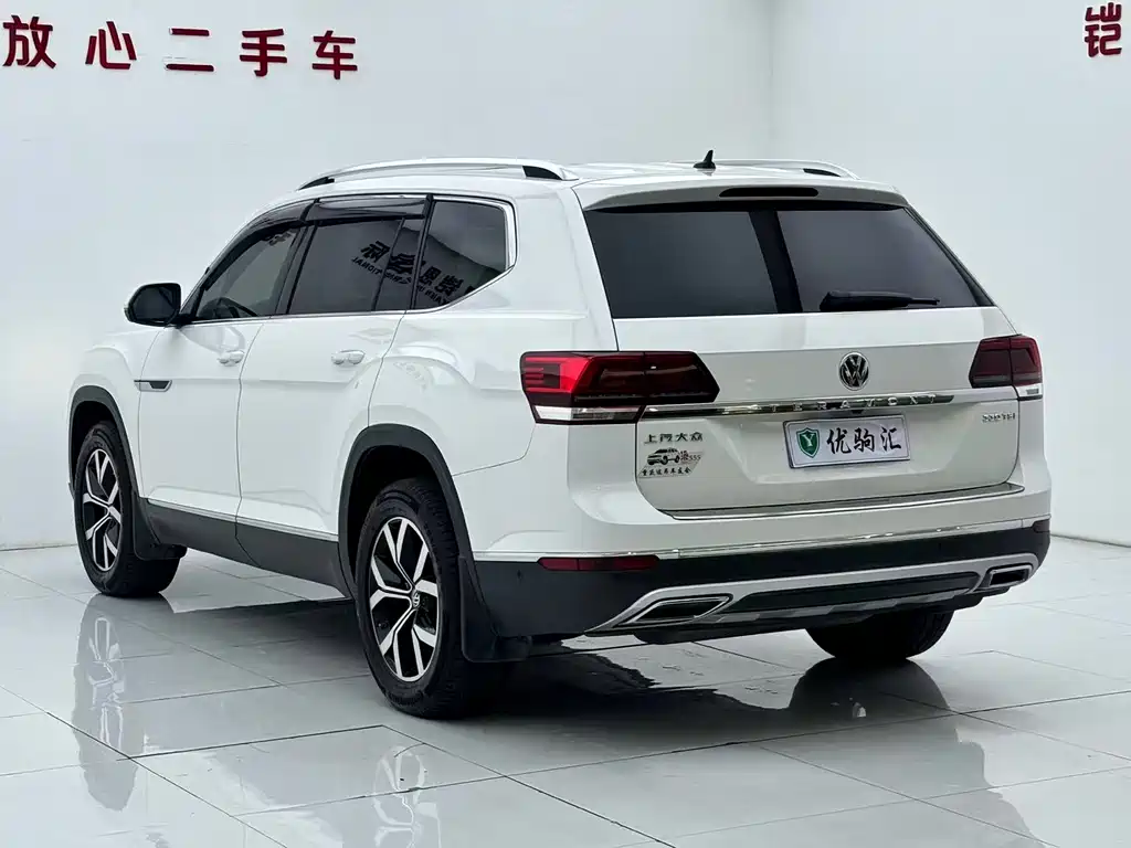 Volkswagen Teramont — миниатюра 5