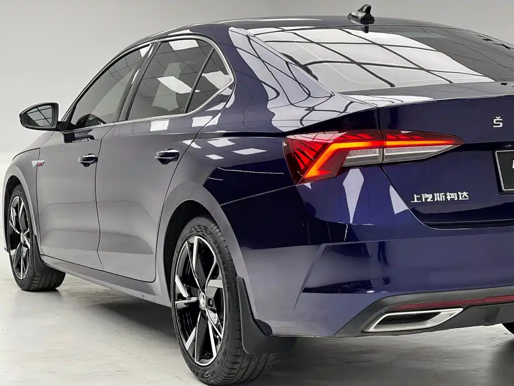 Skoda Octavia — миниатюра 10