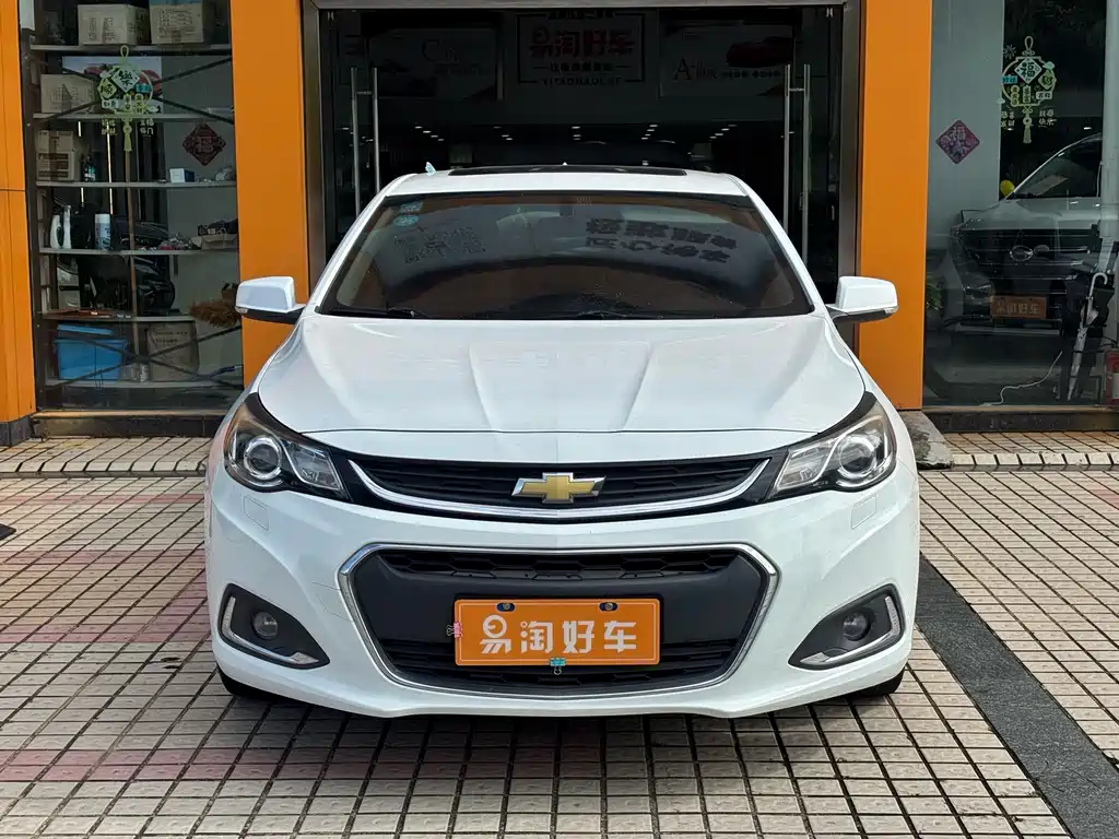 Chevrolet Malibu 1.5T Auto Luxury Edition, фото 2
