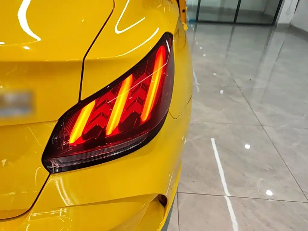 MG MG5 — миниатюра 8