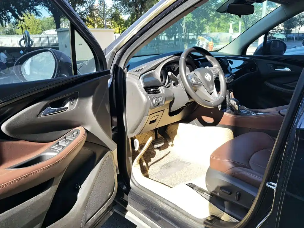 Buick Envision Plus — миниатюра 12