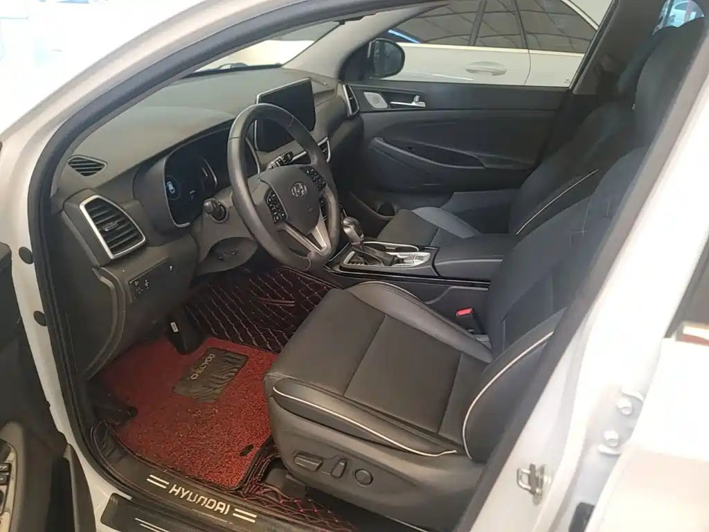 Hyundai Tucson — миниатюра 15