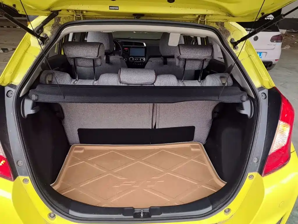 Honda Fit — миниатюра 19