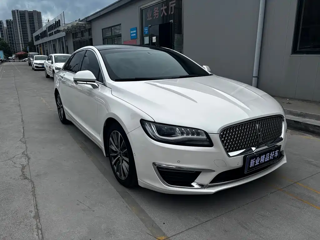 Lincoln MKZ 2019 2.0T VI
