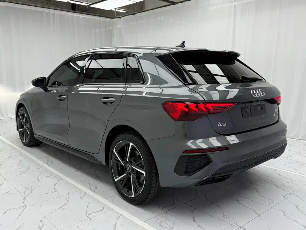 Audi A3 2022 Sportback 35 TFSI Fashion Sport