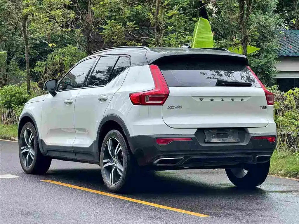 Volvo XC40 2019 T5 Sport