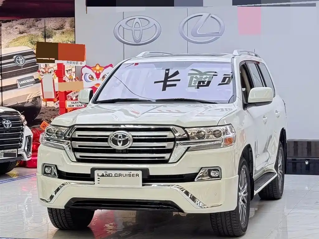 Toyota Land Cruiser 2010 4.7L AT VX