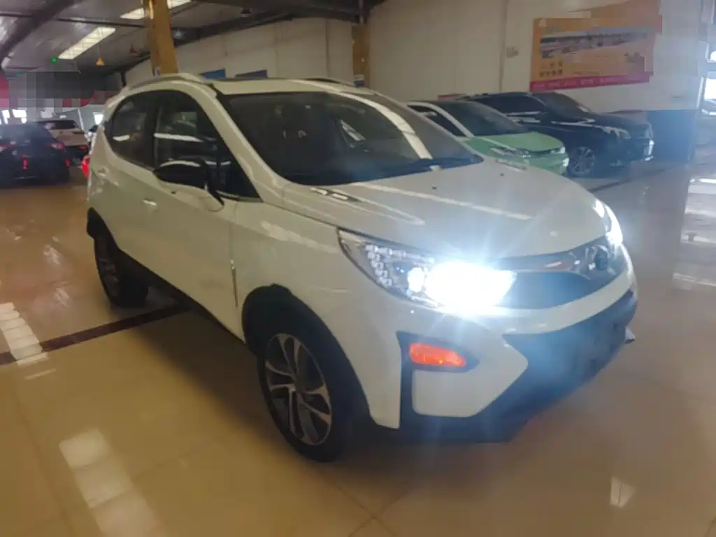 BYD Yuan — миниатюра 4